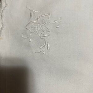 Vintage Madeira Linen Tablecloth White Hand Embroidered Cut Work Scalloped 72x90